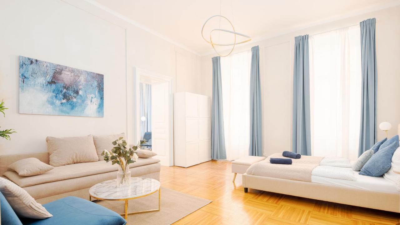 Spacious And Near Metro I Close To Parks I Akh Apartament Wiedeń